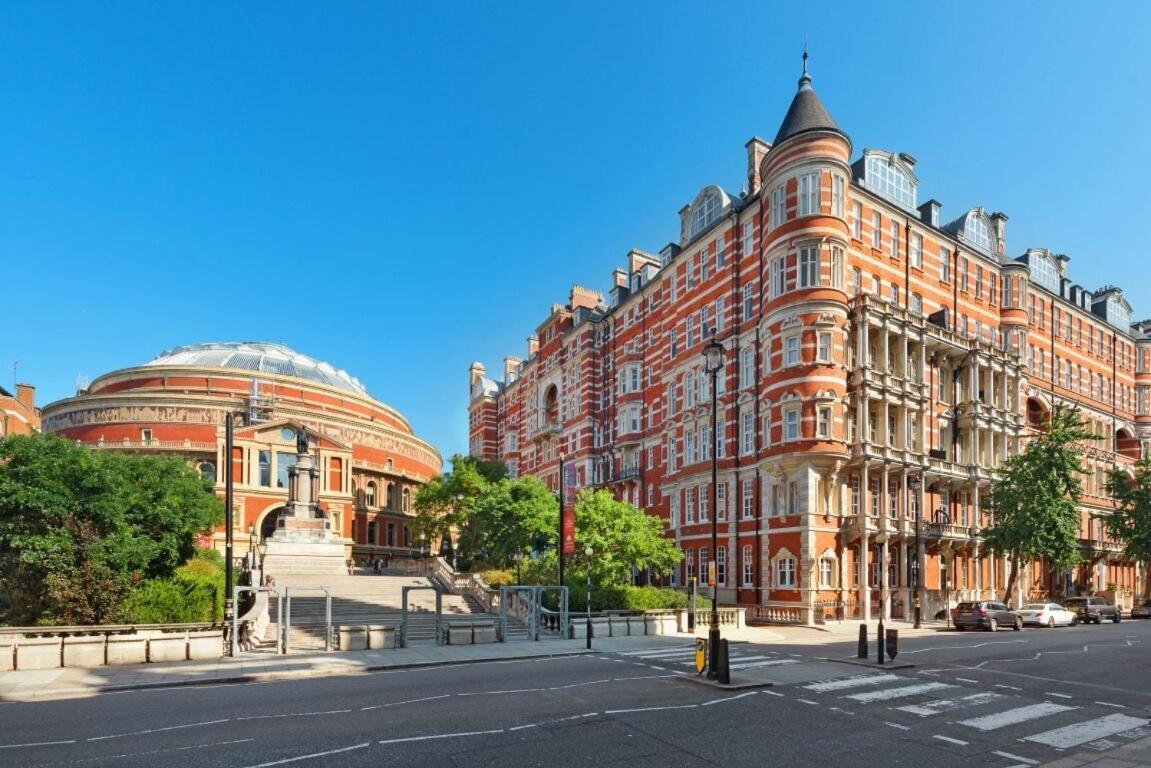1-Bed Apartment, Close To Kensington Olympia With Free Wi-Fi & Netflix Londra Exterior foto
