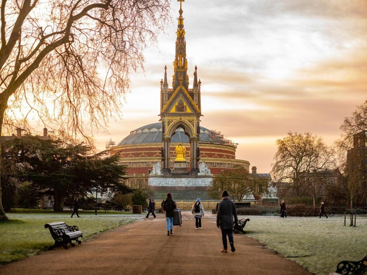 1-Bed Apartment, Close To Kensington Olympia With Free Wi-Fi & Netflix Londra Exterior foto