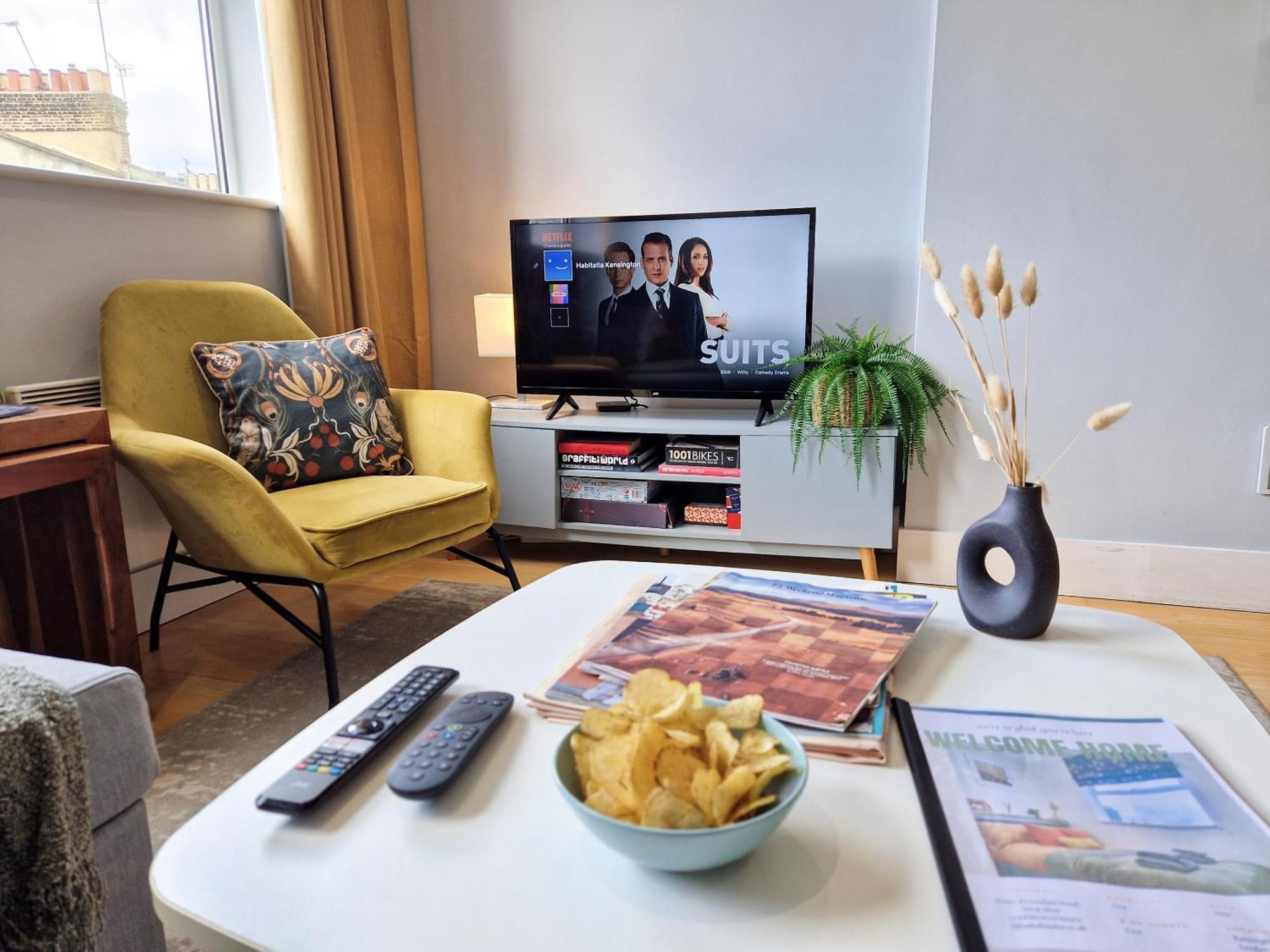 1-Bed Apartment, Close To Kensington Olympia With Free Wi-Fi & Netflix Londra Exterior foto