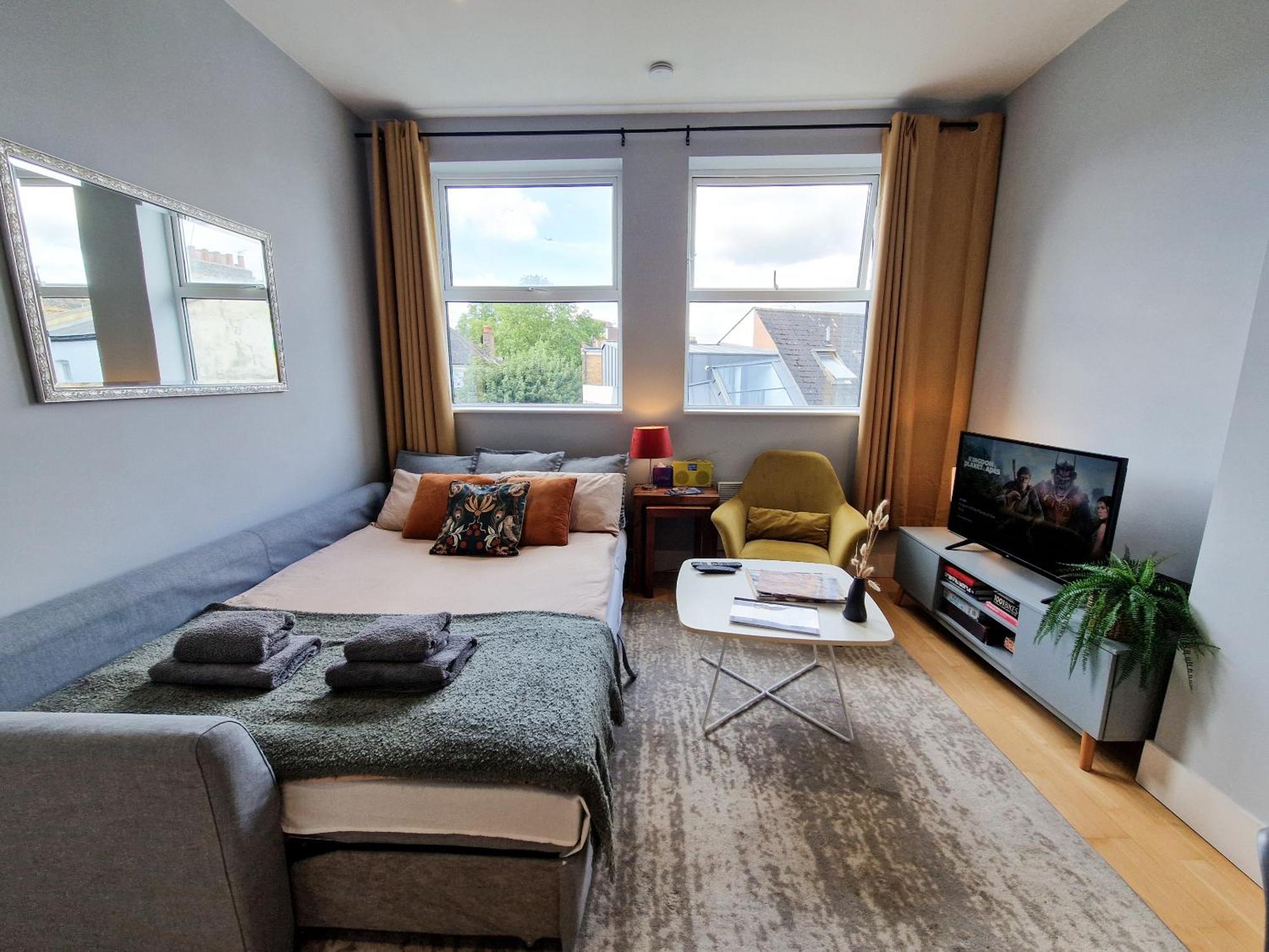1-Bed Apartment, Close To Kensington Olympia With Free Wi-Fi & Netflix Londra Exterior foto