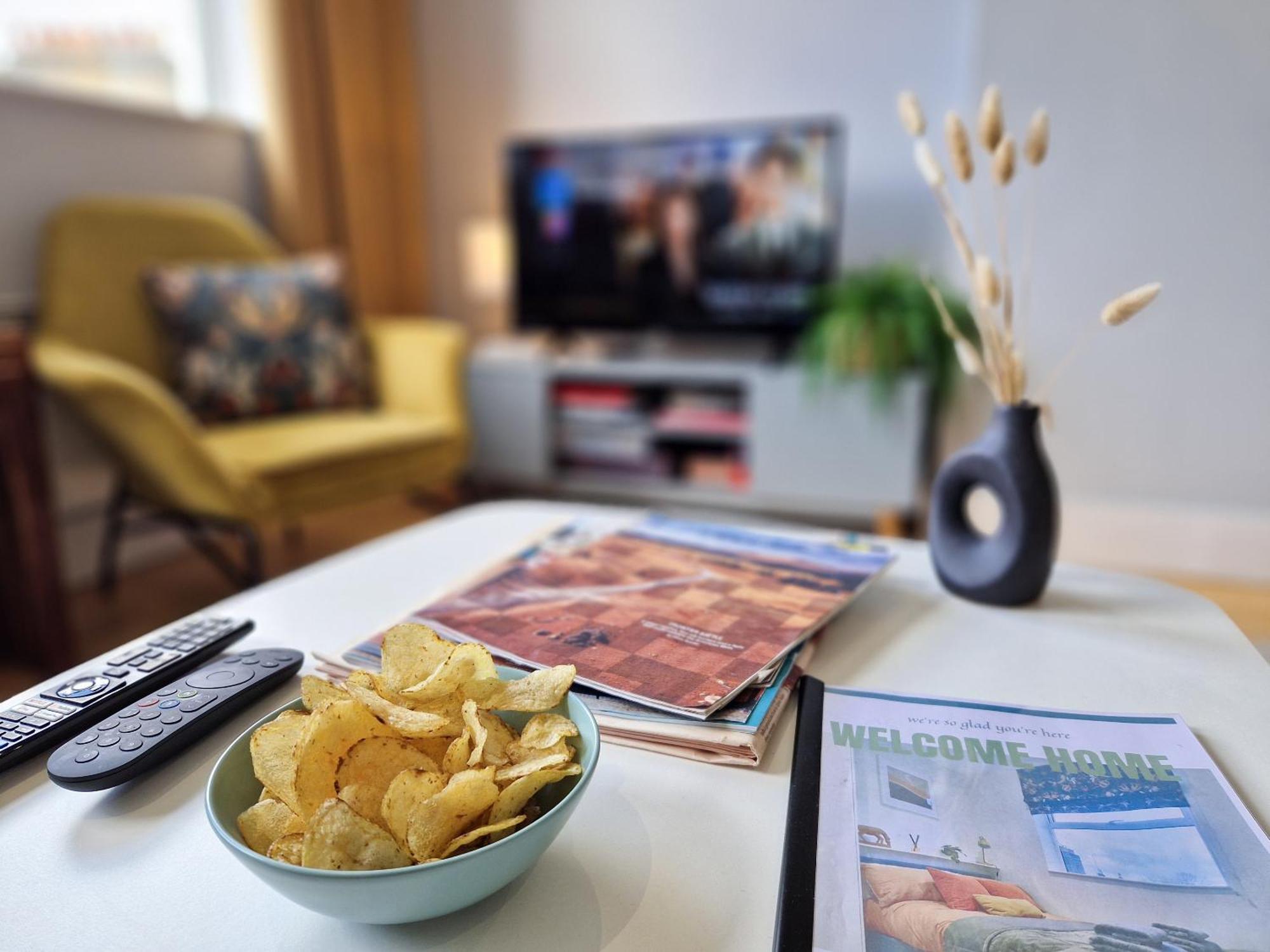 1-Bed Apartment, Close To Kensington Olympia With Free Wi-Fi & Netflix Londra Exterior foto
