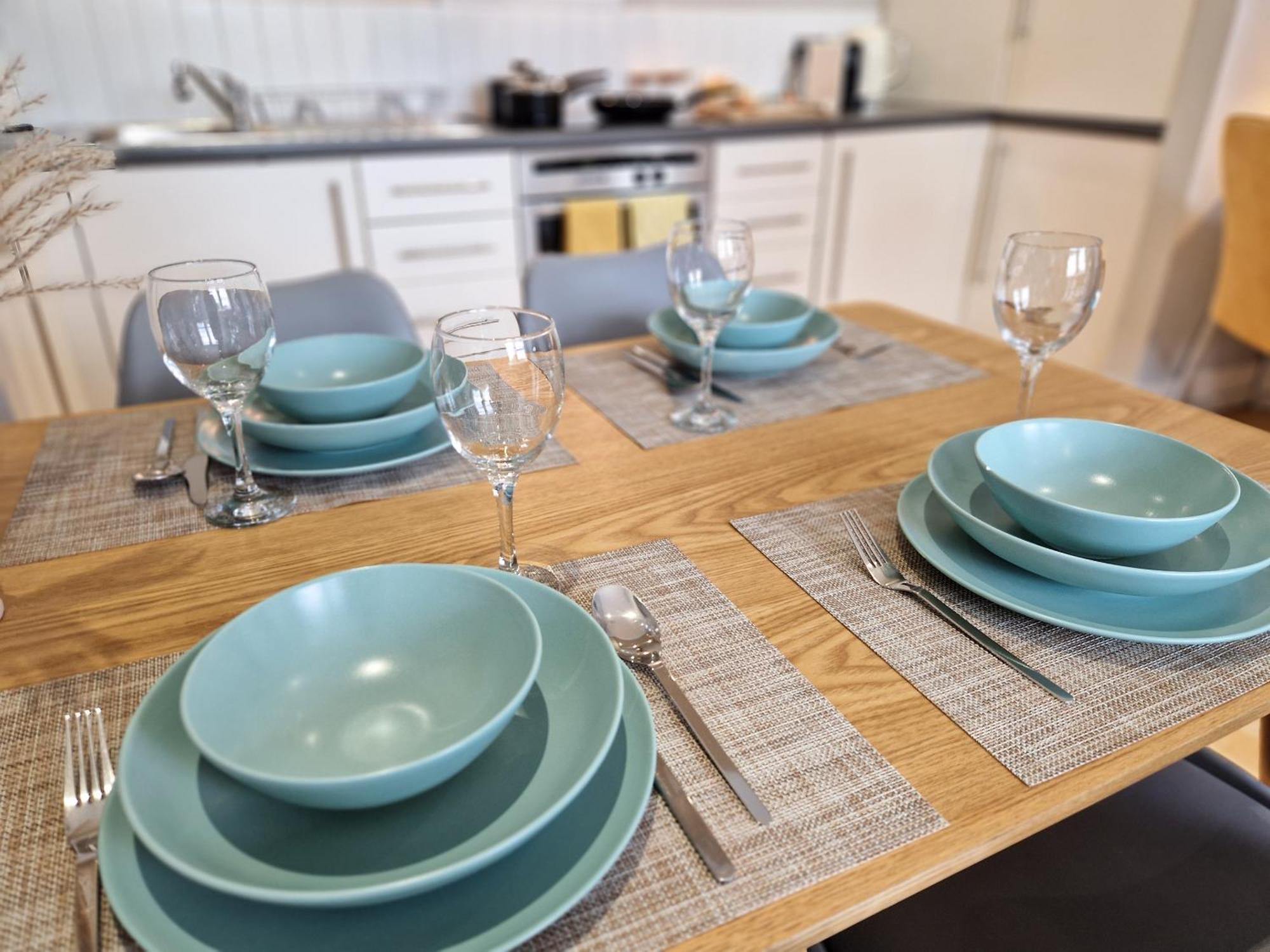 1-Bed Apartment, Close To Kensington Olympia With Free Wi-Fi & Netflix Londra Exterior foto