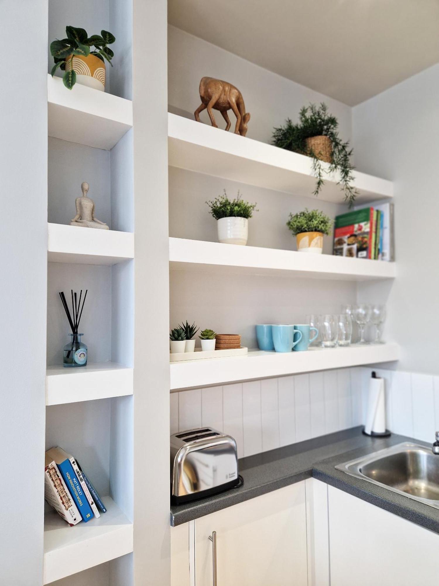 1-Bed Apartment, Close To Kensington Olympia With Free Wi-Fi & Netflix Londra Exterior foto